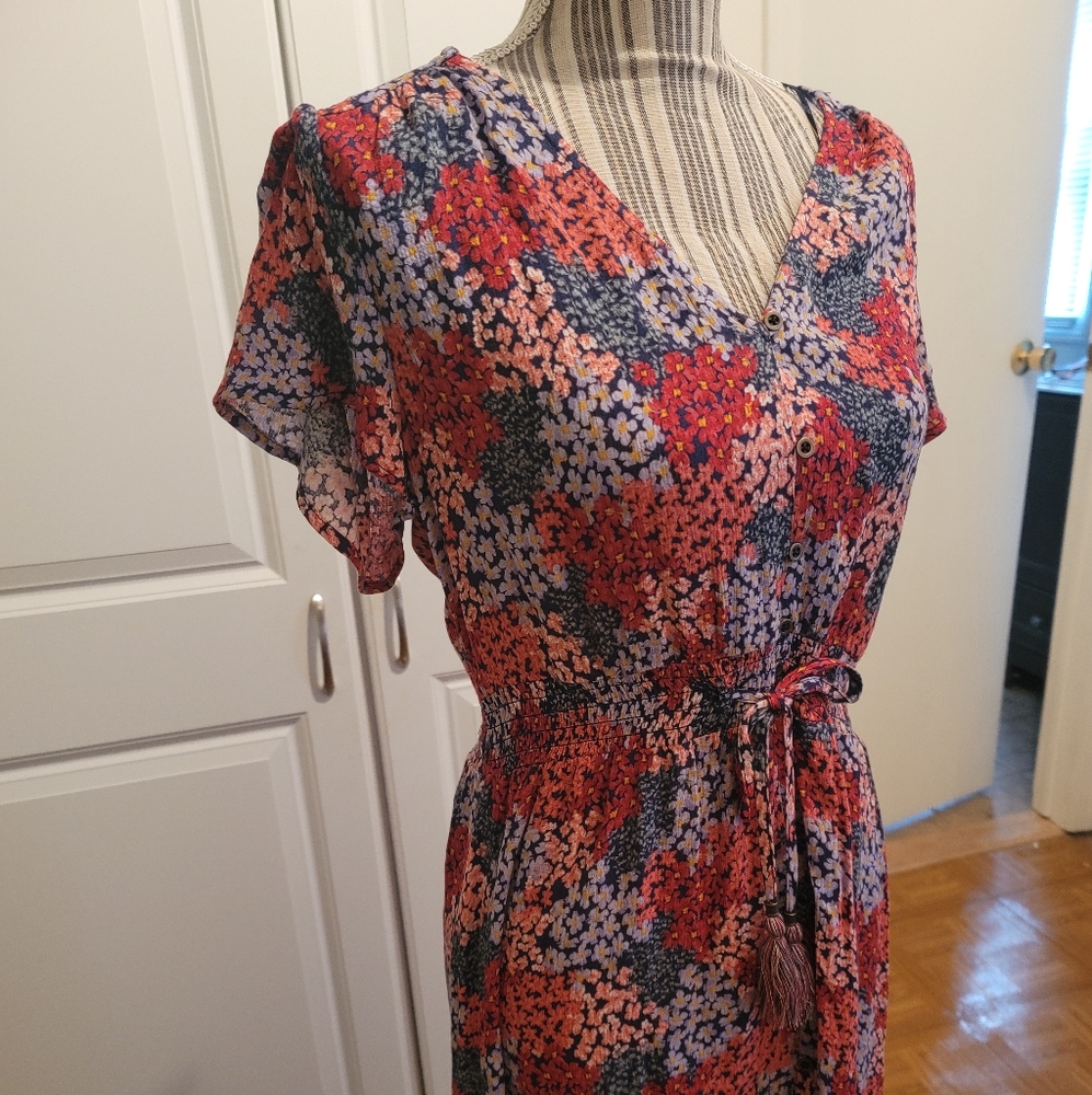 NWT Floral High Low Dress